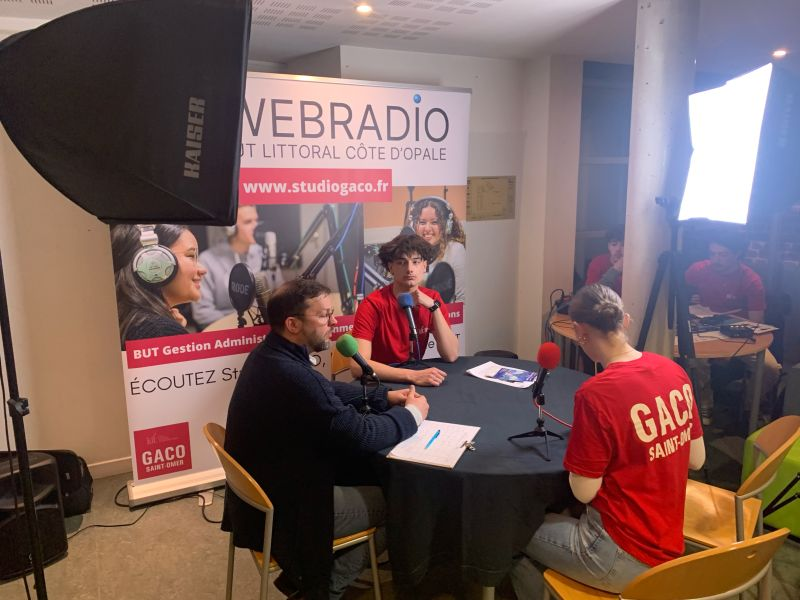 Enregistrement en studio professionnel pour la webradio Studio GACO.